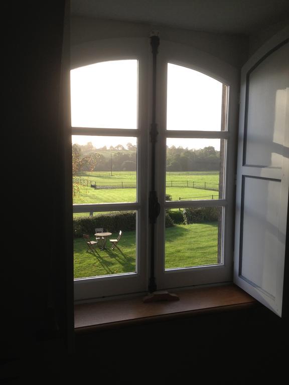 Le Domaine De Belleville Dragey Room photo