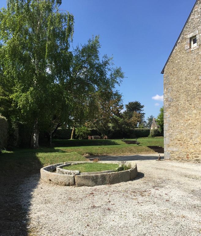 Le Domaine De Belleville Dragey Exterior photo